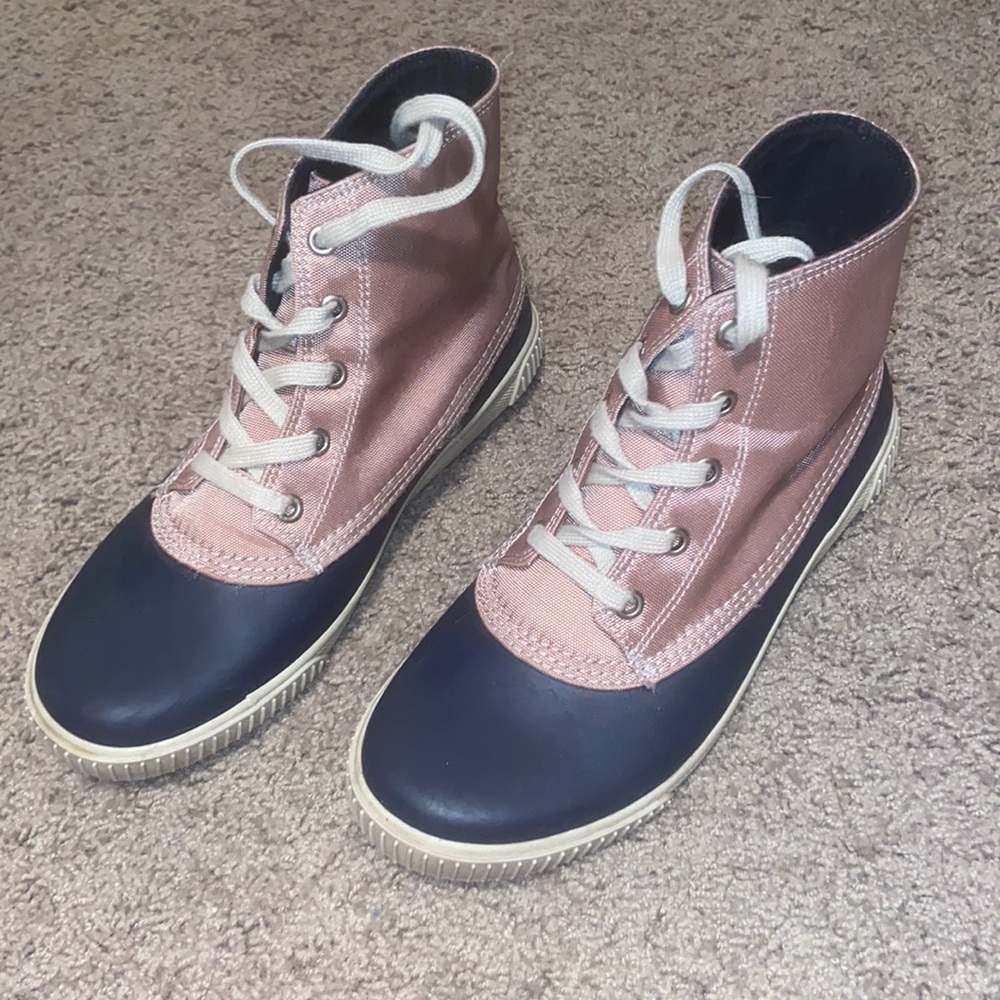 Size 8 gently used boots